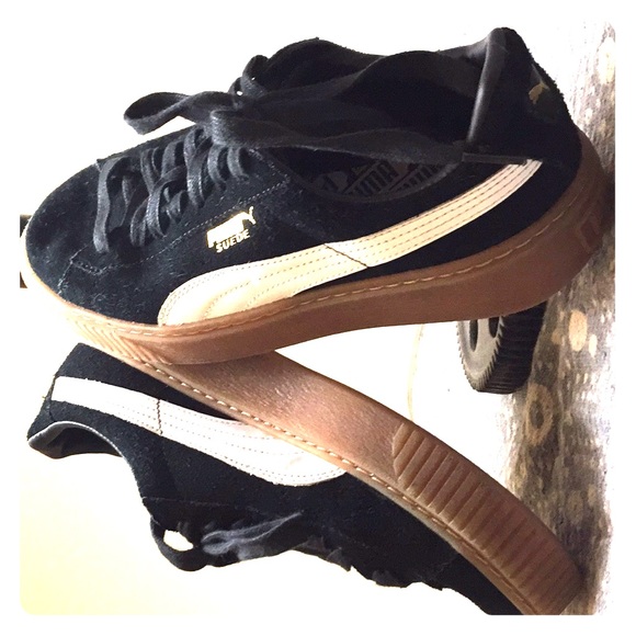 puma suede platform black gum